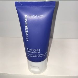 OLEHENRIKSEN Transforming Walnut Scrub